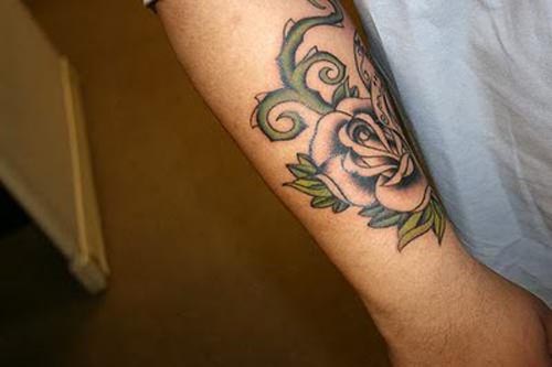 beautiful flower tattoo and vine designs picture